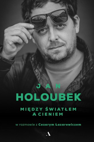 Między światłem a cieniem