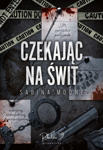 Czekając na świt, Sabina Moone
