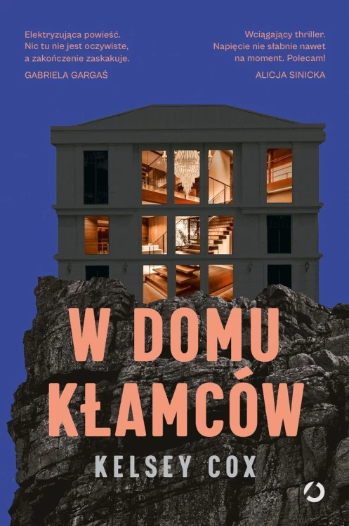 W domu kłamców, Kelsey Cox